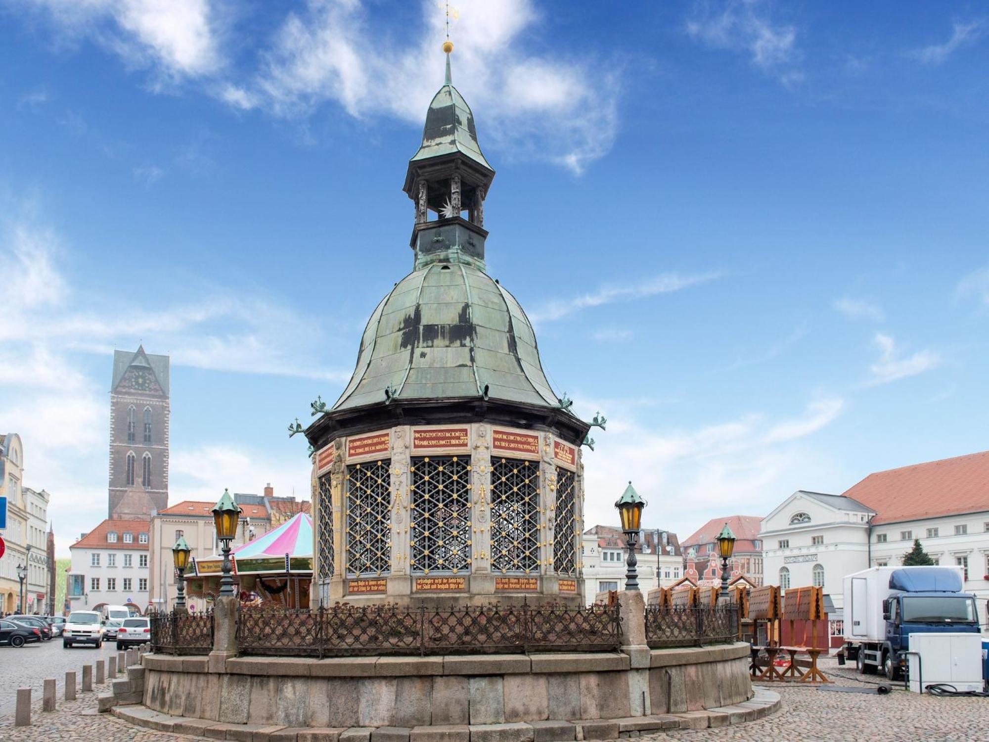 Comfortable Apartment In Wismar Mecklenburg With Fireplace Esterno foto